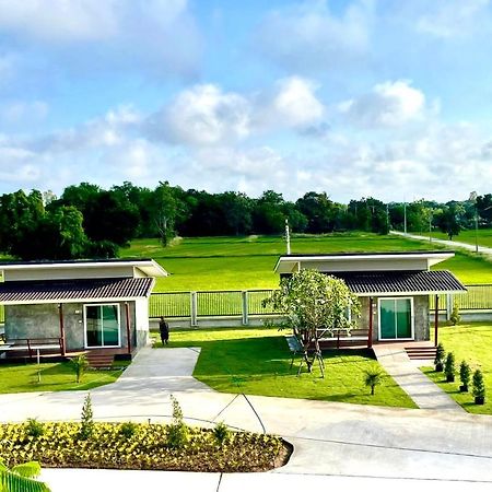 Farm View Resort @Uthai Thani ฟาร์มวิว รีสอร์ท อุทัยธานี Nong Khayang Luaran gambar